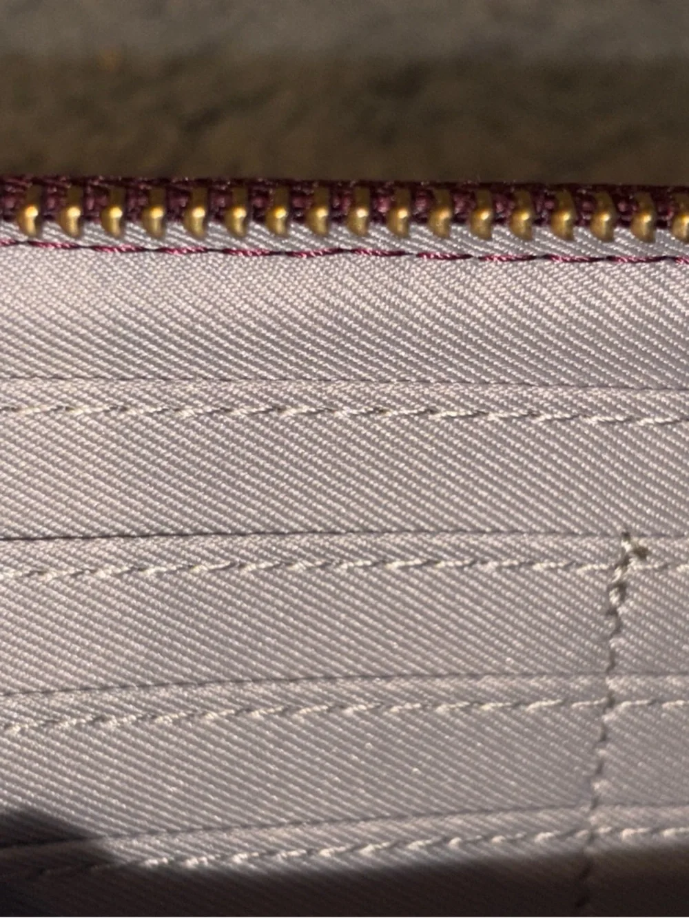 Thirty-One All About The Benjamins Wallet Burgundy - Picture 7 of 7